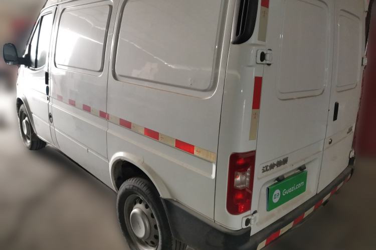 Used JMC Transit 2021 2.8T Space King Taurus Short Wheelbase Mid-Height 3-Seater Diesel Euro VI JX493 Rear Left 45 Deg