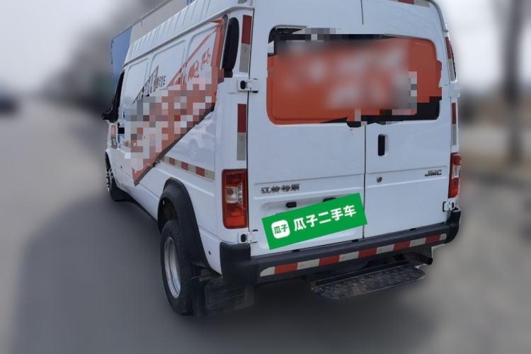 Used JMC Transit 2021 2.8T Space King Taurus Long Wheelbase Mid-Height Roof with Rear Dual Tires 3-Seater Diesel China VI Emission Standard JX493 Rear Left 45 Deg