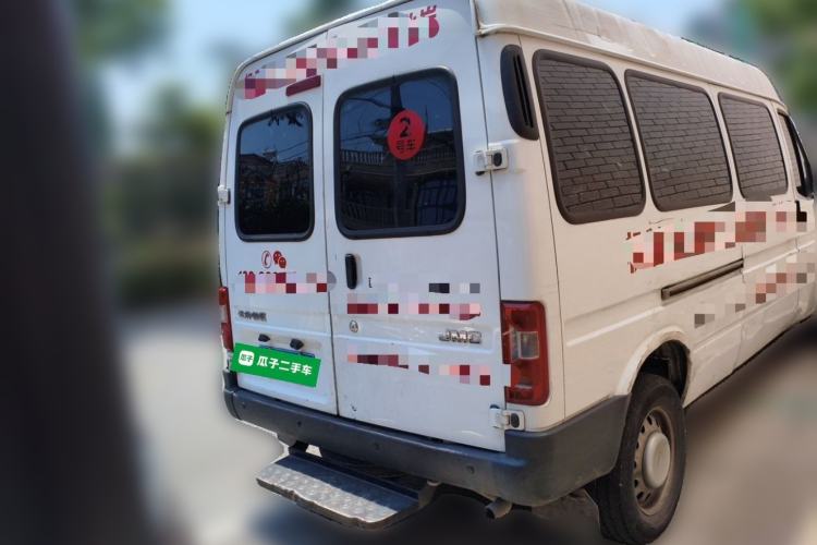 Used JMC Transit 2021 2.8T Space King Standard Version Long Wheelbase Mid-Height Roof Rear Single Tire – Step 6-Seater Diesel China VI Emission Standard JX493 Rear