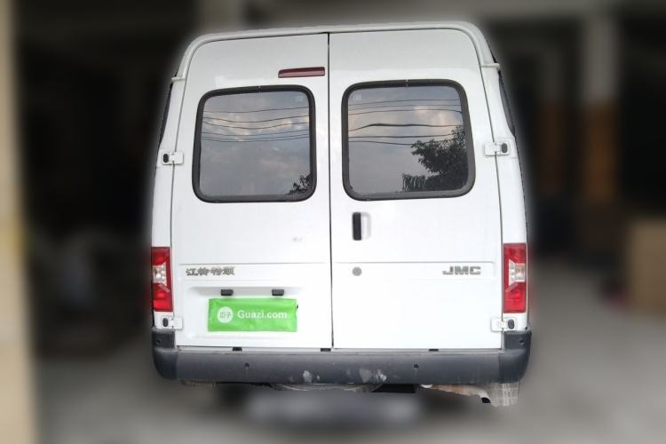 Used JMC Transit 2021 2.8T Space King Standard Version Short Wheelbase Mid-Height Roof 6-Seater Diesel Euro VI JX493 Rear