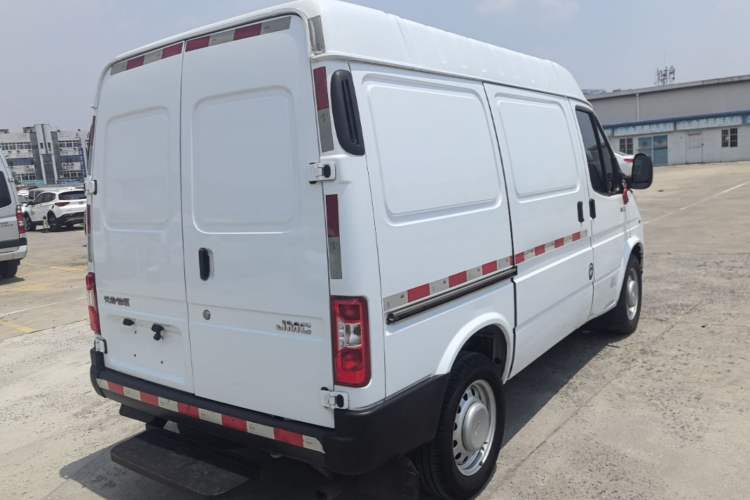 Used JMC Transit 2021 2.8T Space King Standard Version Short Wheelbase Mid-Height Roof 3-Seater Diesel Euro VI JX493 Rear Right 45 Deg