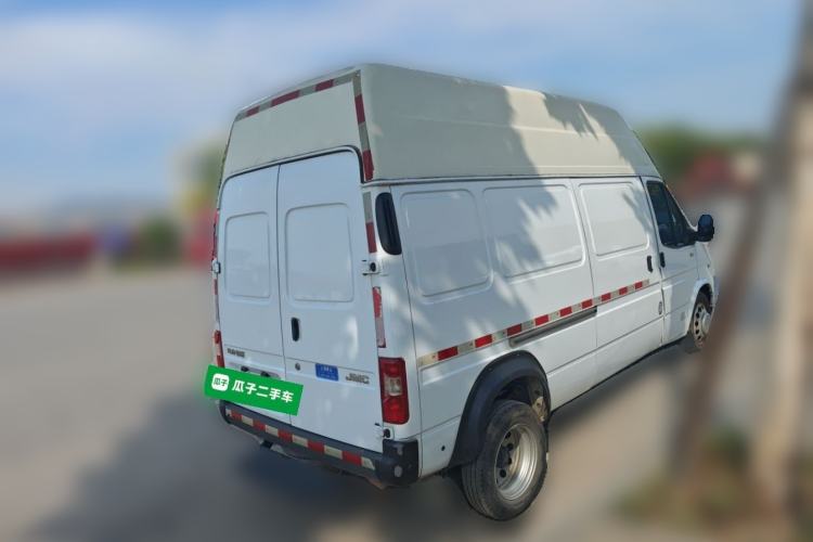 Used JMC Transit 2021 2.8T Space King Extended Wheelbase High-Roof with Rear Dual Tires 3-Seater Diesel China VI Emission Standard JX493 Rear Right 45 Deg