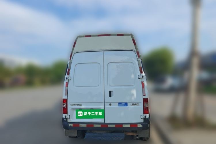 Used JMC Transit 2021 2.8T Space King Extended Wheelbase High-Roof with Rear Dual Tires 3-Seater Diesel China VI Emission Standard JX493 Rear