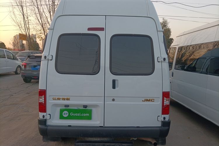 Used JMC Transit 2021 2.8T Space King Standard Version Short Wheelbase Mid-Height Roof 6-Seater Diesel Euro VI JX493 Rear