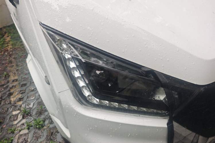 Used JMC Transit  Right Front Headlight