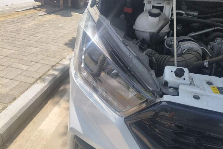 Used JMC Transit  Right Front Headlight
