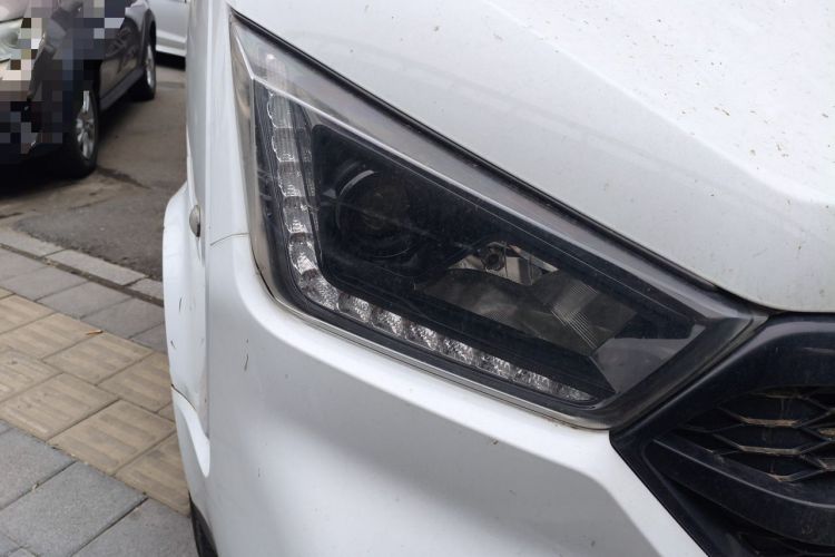Used JMC Transit 2021 2.8T Space King Taurus Long Wheelbase Mid-Height Rear Single Tire – Step 6-Seater Diesel Euro VI JX493 Right Front Headlight