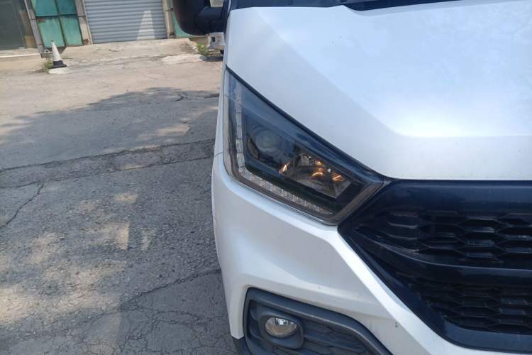 Used JMC Transit  Right Front Headlight
