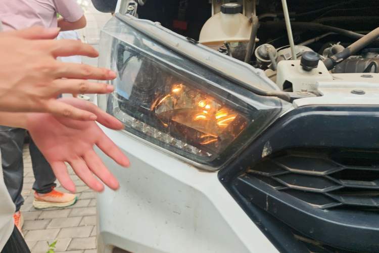 Used JMC Transit  Right Front Headlight