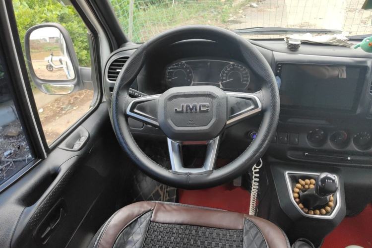 Used JMC Transit 2021 2.8T Space King Taurus Short Wheelbase Mid-Height 6-Seater Diesel Euro VI JX493 Steering Wheel