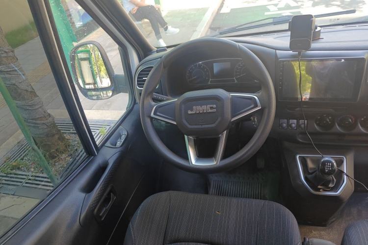 Used JMC Transit 2021 2.8T Space King Taurus Short Wheelbase Mid-Height 6-Seater Diesel Euro VI JX493 Steering Wheel