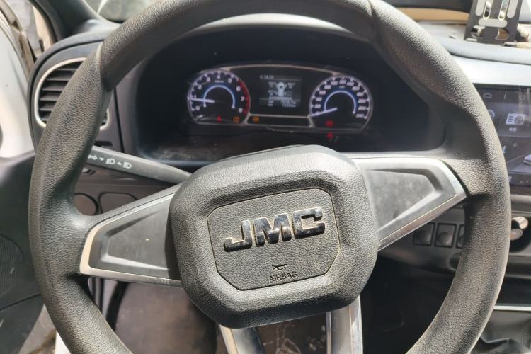 Used JMC Transit 2021 2.8T Space King Taurus Short Wheelbase Mid-Height 6-Seater Diesel Euro VI JX493 Steering Wheel