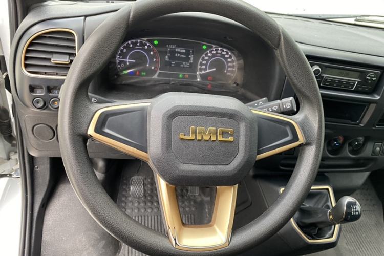 Used JMC Transit 2021 2.8T Space King Taurus Short Wheelbase Mid-Height 3-Seater Diesel Euro VI JX493 Steering Wheel