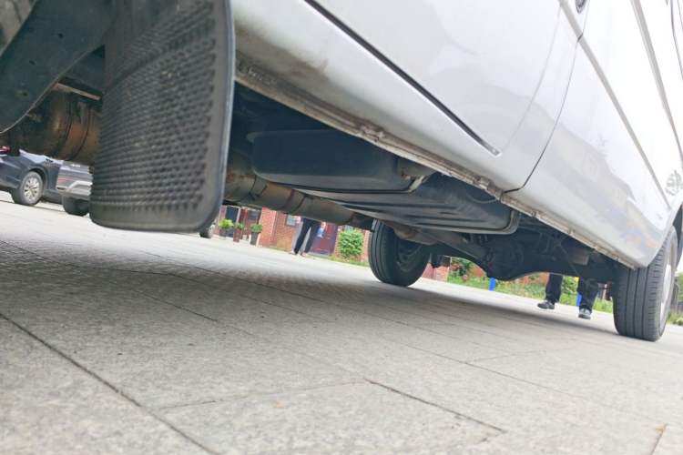 Used JMC Transit  Chassis Front Left