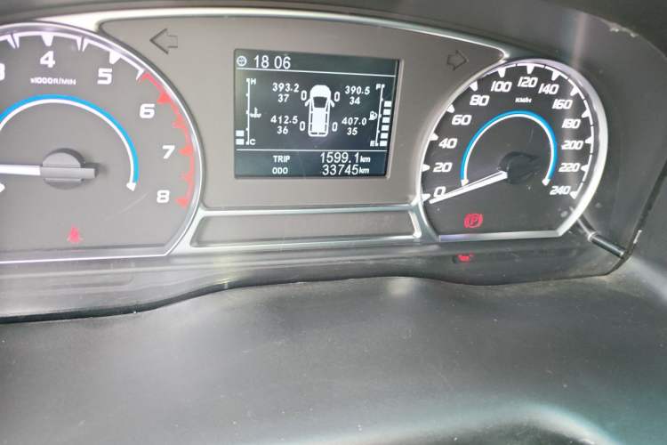 Used JMC Transit  Odometer Close Up