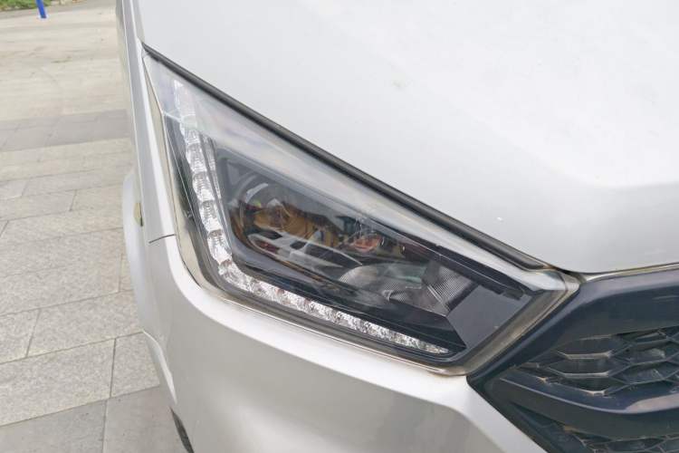 Used JMC Transit  Right Front Headlight