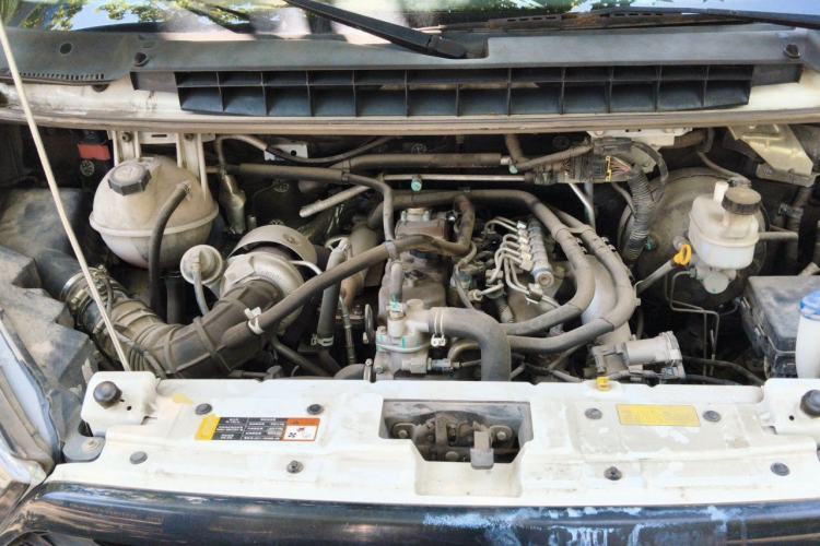Used JMC Transit  Engine Bay