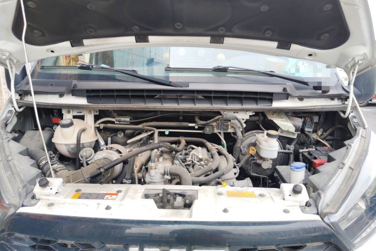 Used JMC Transit  Engine Bay