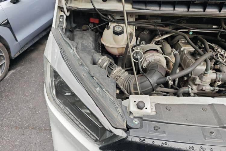 Used JMC Transit  Engine Bay Right