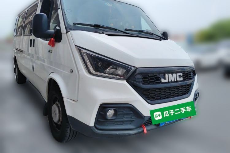 Used JMC Transit  Front Right 45 Deg