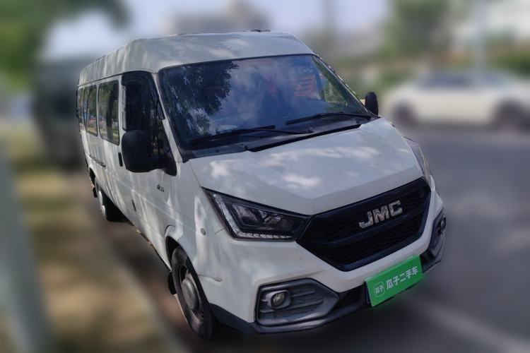 Used JMC Transit  Front Right 45 Deg