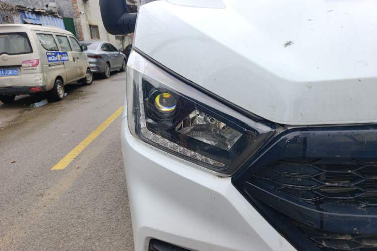 Used JMC Transit  Right Front Headlight