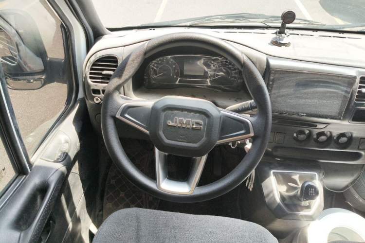 Used JMC Transit  Steering Wheel