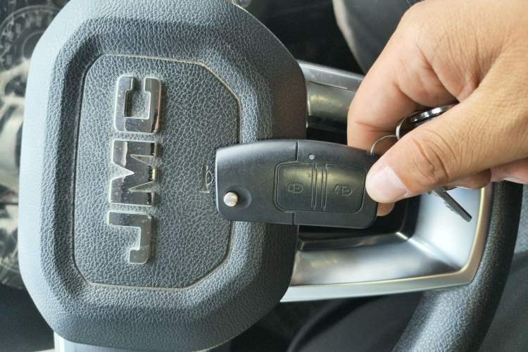 Used JMC Transit  Vehicle Key