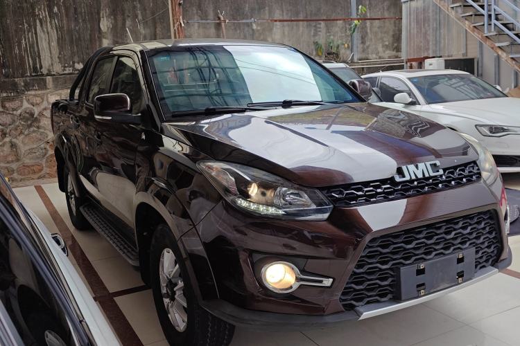Used JMC Yuhu 3 2018 2.5T Diesel Two-Wheel Drive Advanced Version Standard Wheelbase Front Right 45 Deg