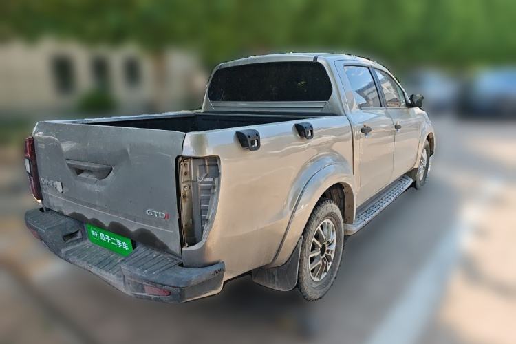Used JMC Yuhu 3 2018 1.8T Gasoline Two-Wheel Drive Advanced Edition Standard Wheelbase Rear Right 45 Deg