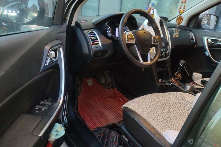Used JMC Yuhu 3 2018 1.8T Gasoline Two-Wheel Drive Advanced Edition Standard Wheelbase Driver Seat
