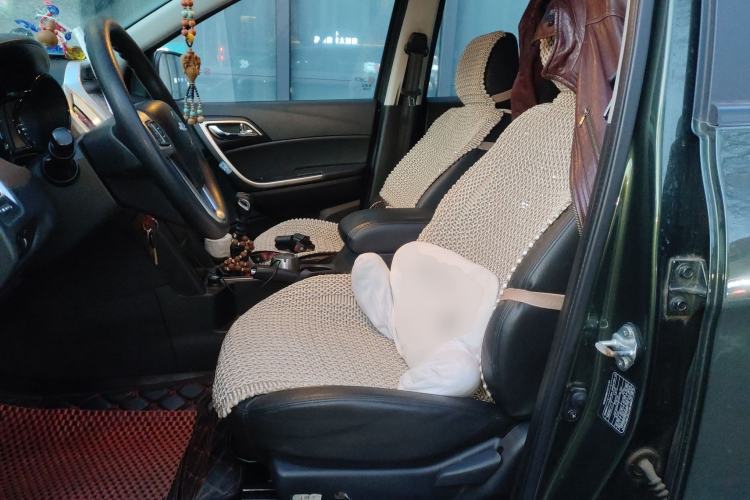 Used JMC Yuhu 3 2018 1.8T Gasoline Two-Wheel Drive Advanced Edition Standard Wheelbase Left Front Seat