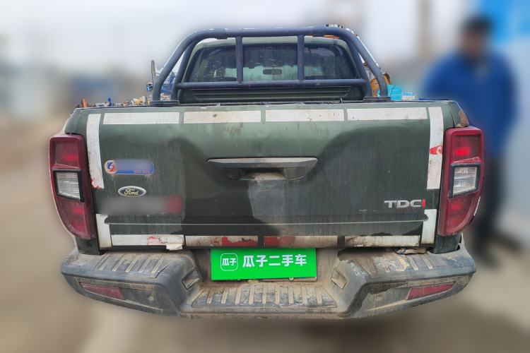 Used JMC Yuhu 3 2018 2.5T Diesel Two-Wheel Drive Advanced Version Standard Wheelbase Rear