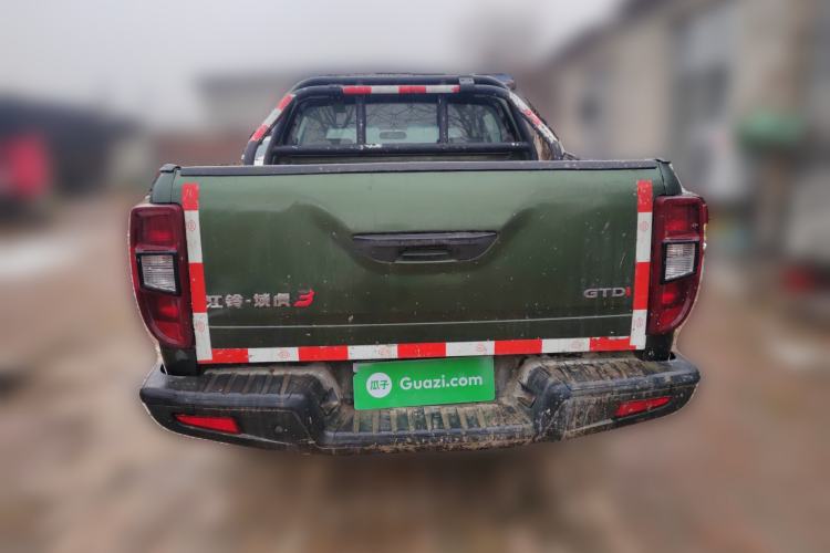 Used JMC Yuhu 3 2018 1.8T Gasoline Two-Wheel Drive Advanced Edition Standard Wheelbase Rear