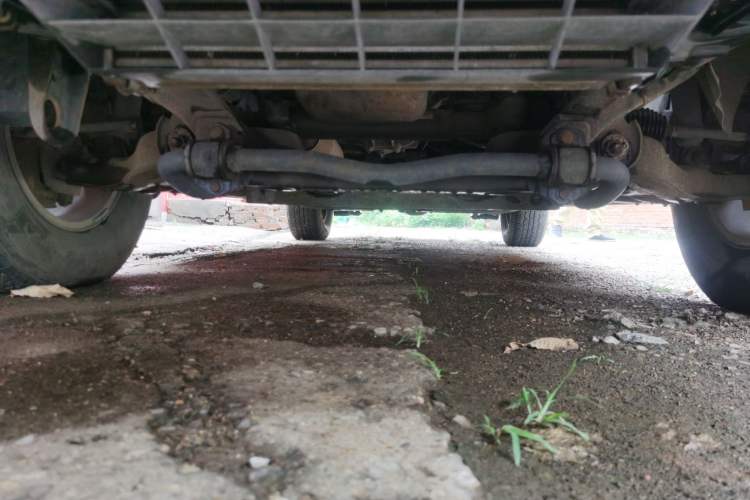 Used JMC Yuhu 3 2018 1.8T Gasoline Two-Wheel Drive Advanced Edition Standard Wheelbase Chassis Front