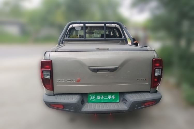 Used JMC Yuhu 3 2018 1.8T Gasoline Two-Wheel Drive Advanced Edition Standard Wheelbase Rear