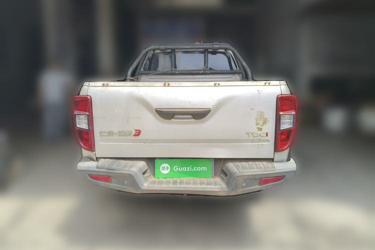 Used JMC Yuhu 3 2018 2.5T Diesel Two-Wheel Drive Advanced Version with Long Wheelbase Rear