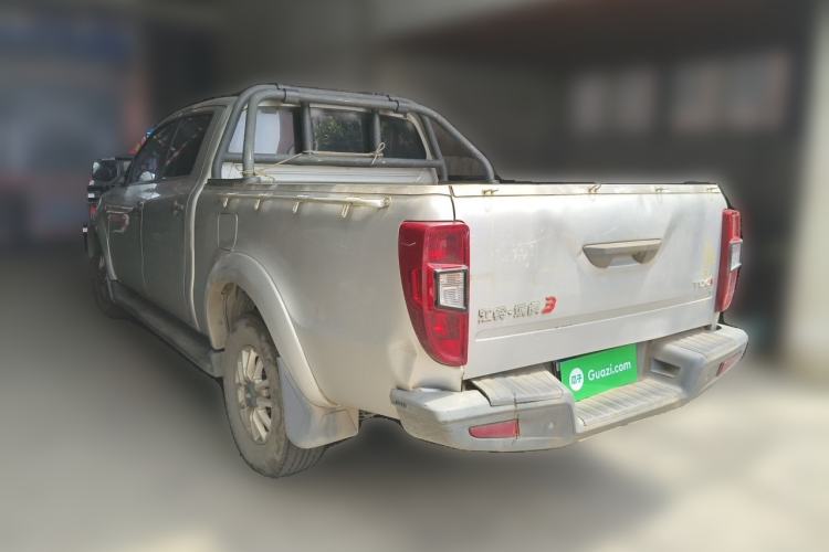 Used JMC Yuhu 3 2018 2.5T Diesel Two-Wheel Drive Advanced Version with Long Wheelbase Rear Left 45 Deg