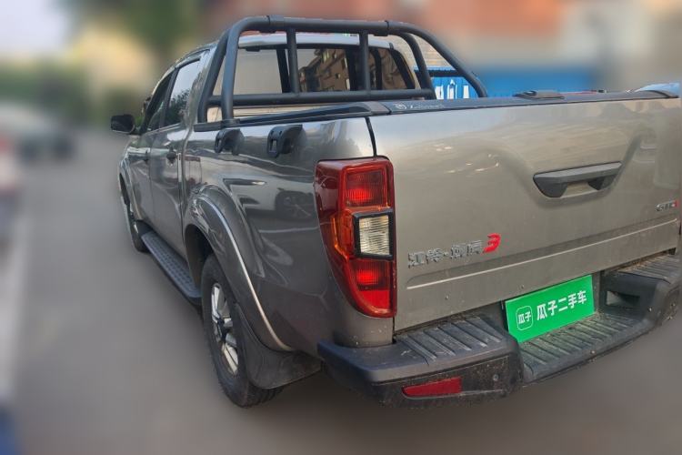 Used JMC Yuhu 3 2018 1.8T Gasoline Two-Wheel Drive Advanced Edition Standard Wheelbase Rear Left 45 Deg