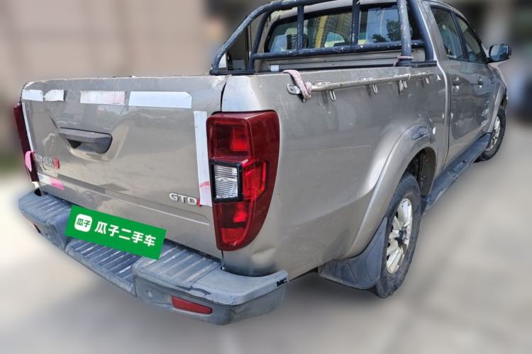 Used JMC Yuhu 3 2018 1.8T Gasoline Two-Wheel-Drive Advanced Model with Long Wheelbase Rear Right 45 Deg