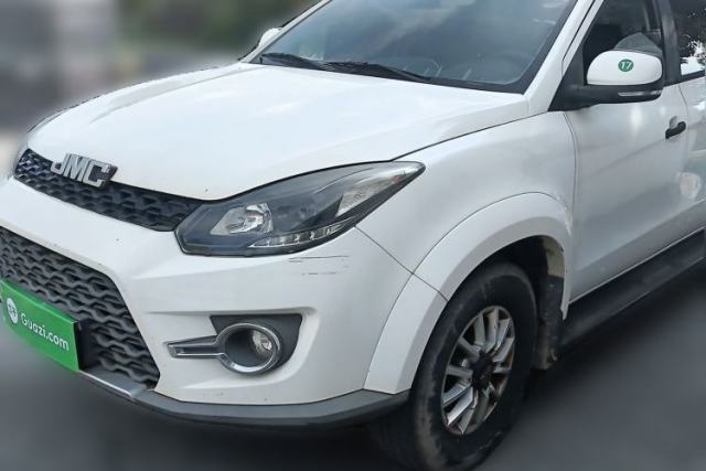 Used JMC Yuhu 3 2018 2.5T Diesel Two-Wheel-Drive Luxury Edition with Long Wheelbase