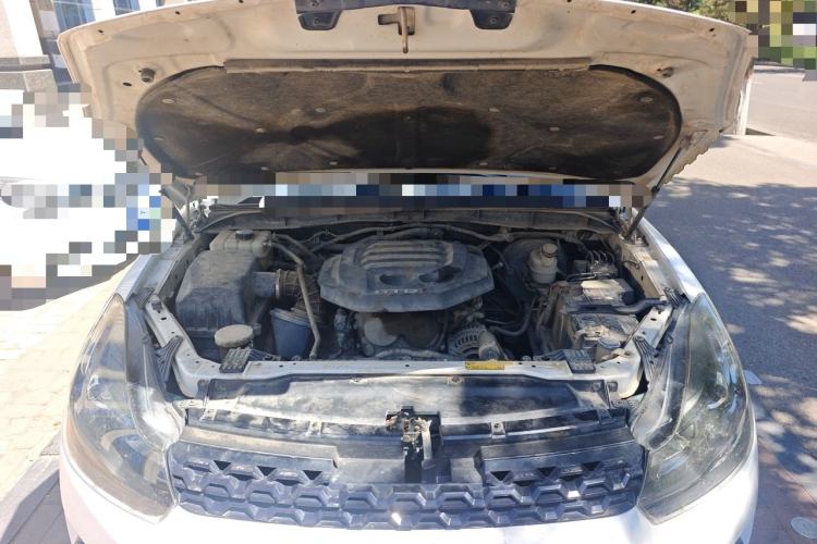 Used JMC Yuhu 3 2018 1.8T Gasoline 4x4 Advanced Long Wheelbase Model Engine Bay