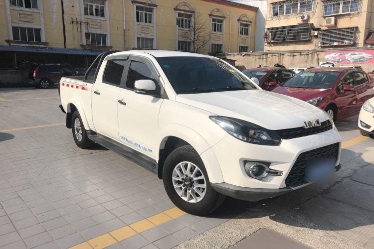Used JMC Yuhu 3 2018 2.5T Diesel 4x4 Luxury Edition Long Wheelbase Exterior 2