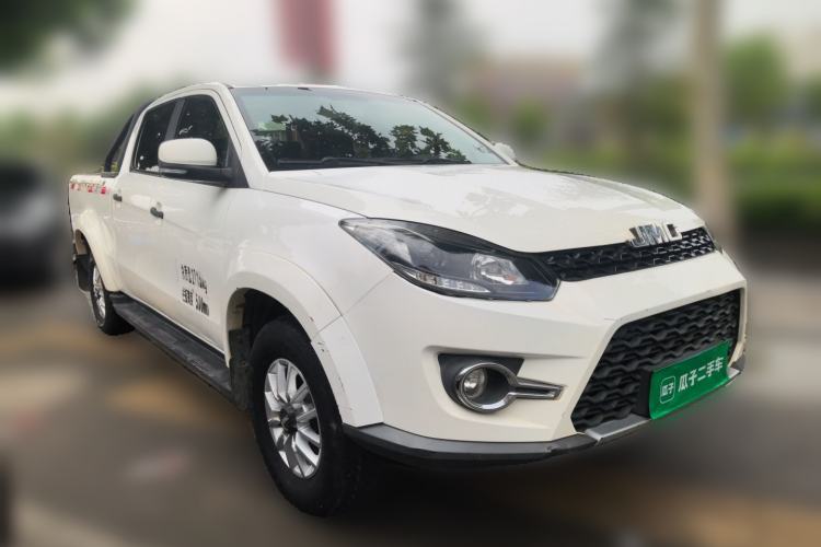 Used JMC Yuhu 3 2018 1.8T Gasoline Two-Wheel-Drive Advanced Model with Long Wheelbase Front Right 45 Deg