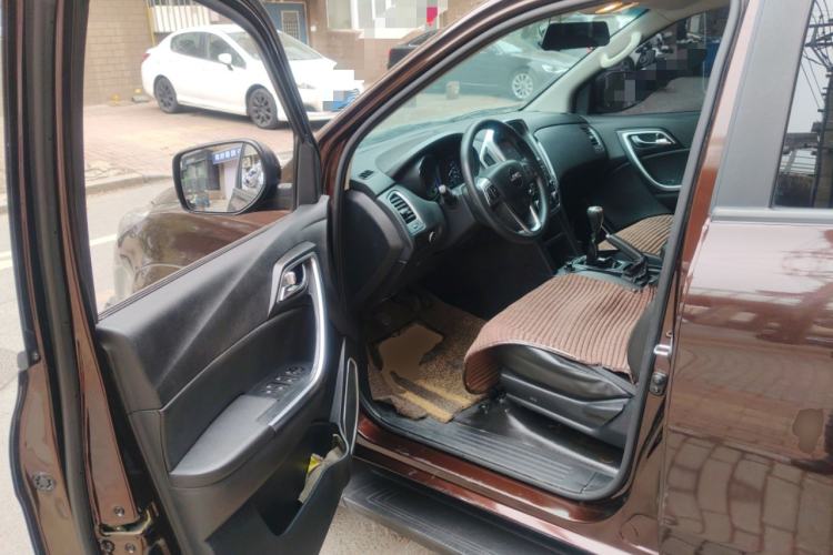 Used JMC Yuhu 5 2018 2.4T Classic Edition Diesel Manual 4x4 Luxury Long-Wheelbase JX4D24A5L Driver Seat