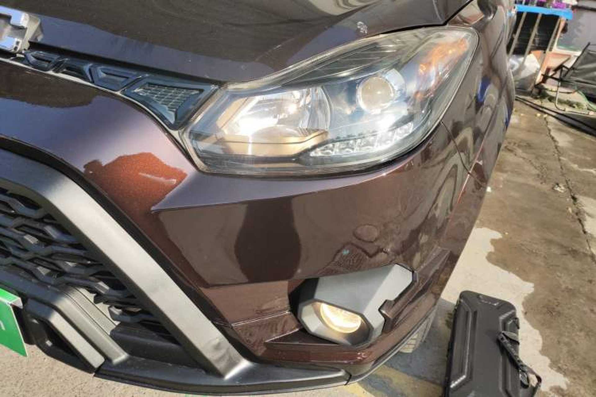 Used JMC Yuhu 5 2018 2.4T Classic Edition Diesel Manual 4x4 Luxury Version JX4D24A5L Left Front Headlight
