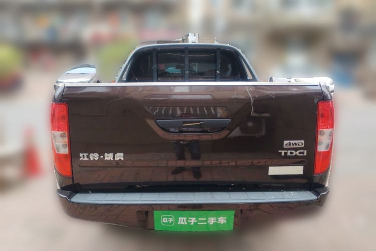 Used JMC Yuhu 5 2018 2.4T Classic Edition Diesel Manual 4x4 Luxury Long-Wheelbase JX4D24A5L Rear