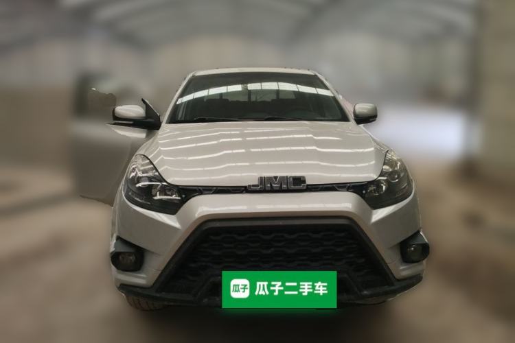 Used JMC Yuhu 5 2018 2.4T Classic Edition Diesel Manual 4x4 Luxury Version JX4D24A5L Front