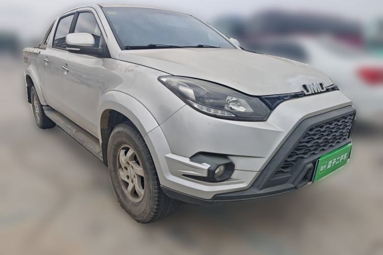 Used JMC Yuhu 5 2018 2.4T Classic Edition Diesel Manual 4x4 Luxury Long-Wheelbase JX4D24A5L Front Right 45 Deg