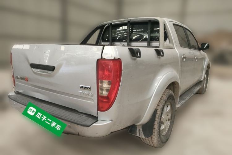 Used JMC Yuhu 5 2018 2.4T Classic Edition Diesel Manual 4x4 Luxury Version JX4D24A5L Rear Right 45 Deg
